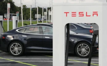 Electric Vehicles Get Major Boost As Tesla Supercharger Network Opens Up