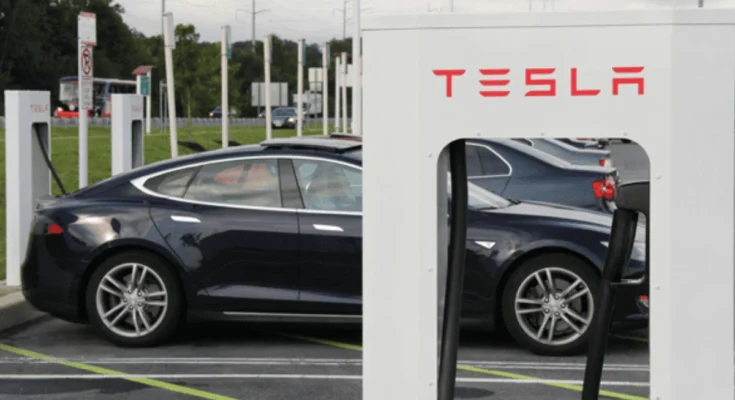 Electric Vehicles Get Major Boost As Tesla Supercharger Network Opens Up
