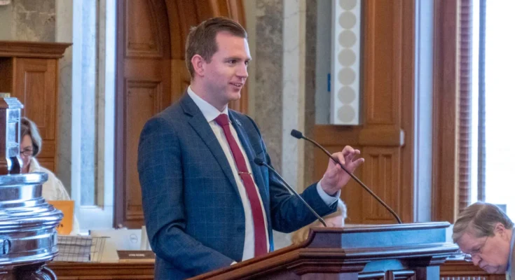 Kansas Bill Could End Mandatory DEI in Social Work Programs Opinion